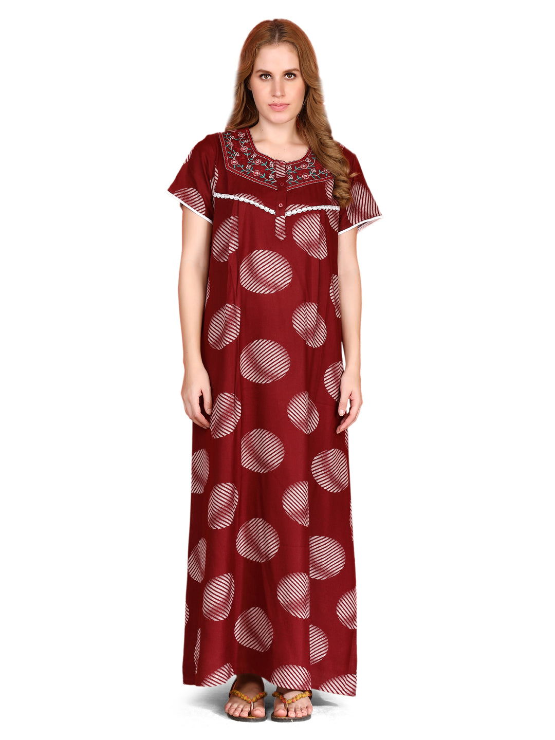 🌸 Evolove Alpine Nighty with Side Pocket & Neckline Embroidery | Full-Length | Side Pocket