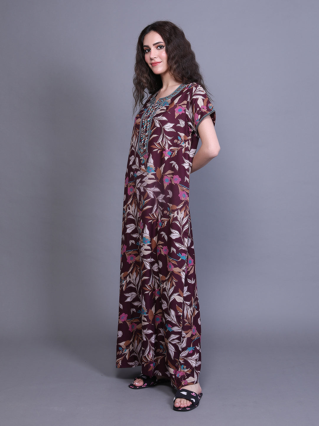 Alpine Nighty with Side Pocket & Neckline Embroidery | Printed