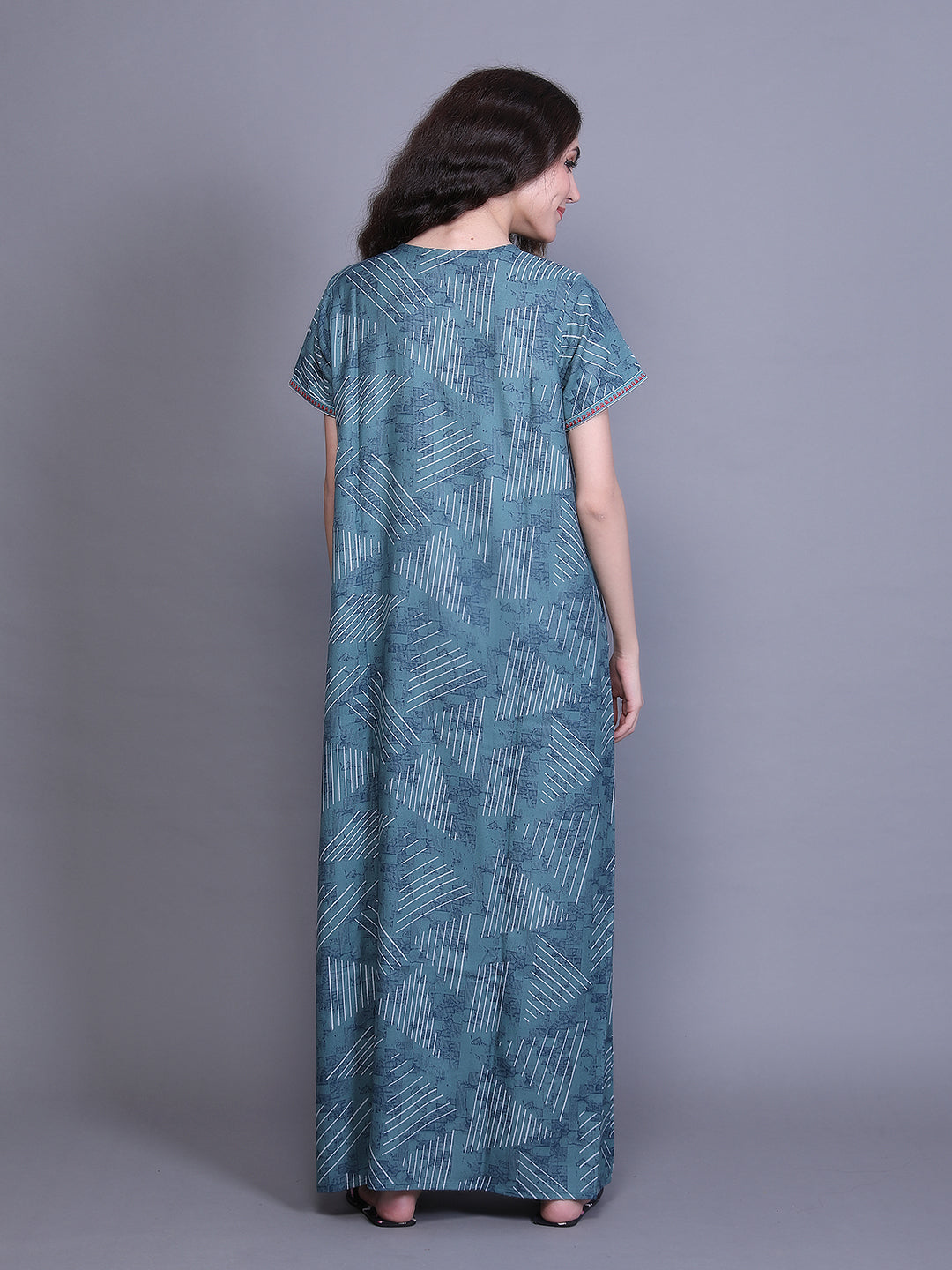 Alpine Nighty with Side Pocket & Neckline Embroidery | Printed