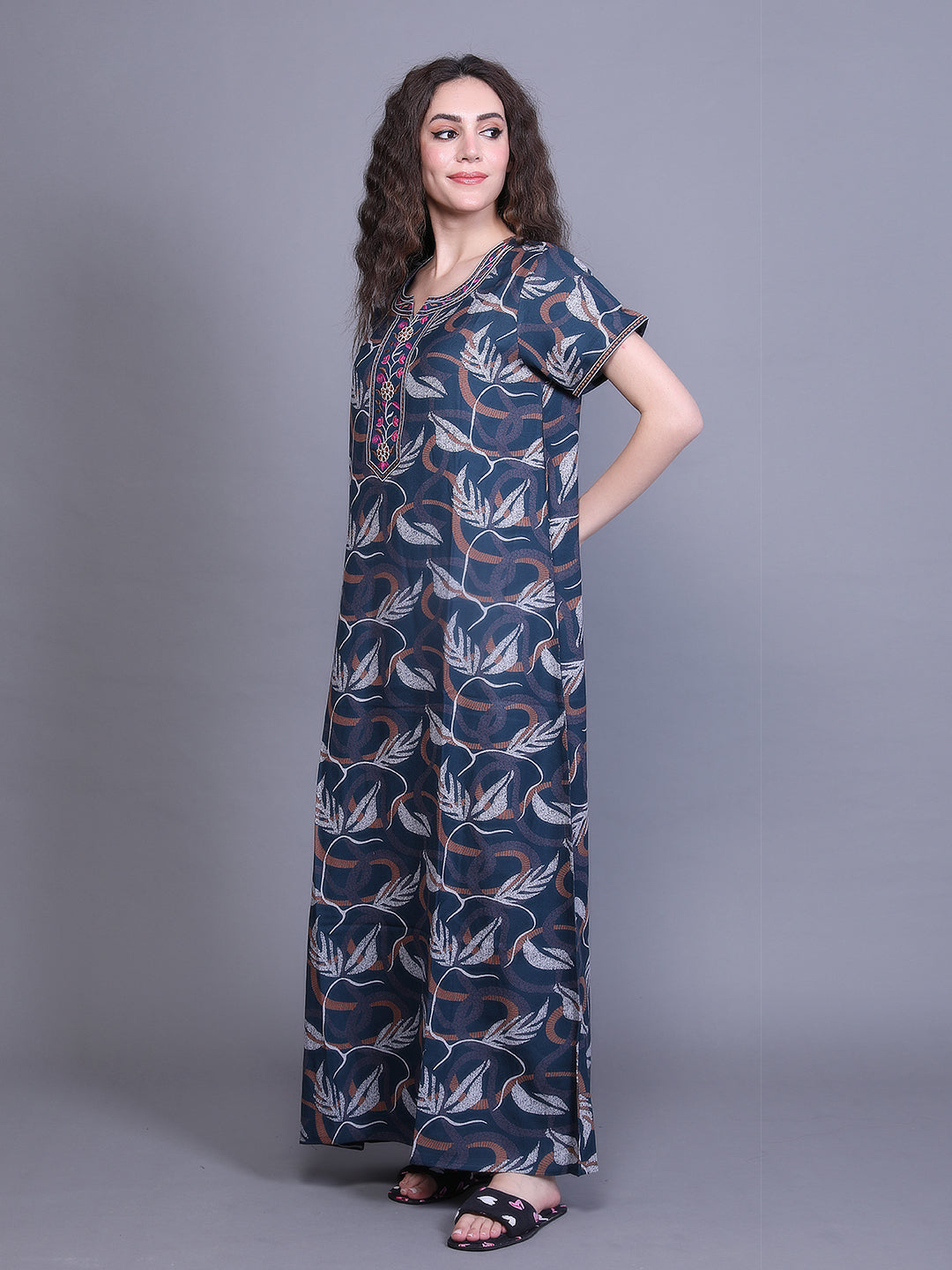 Alpine Nighty with Side Pocket & Neckline Embroidery | Printed