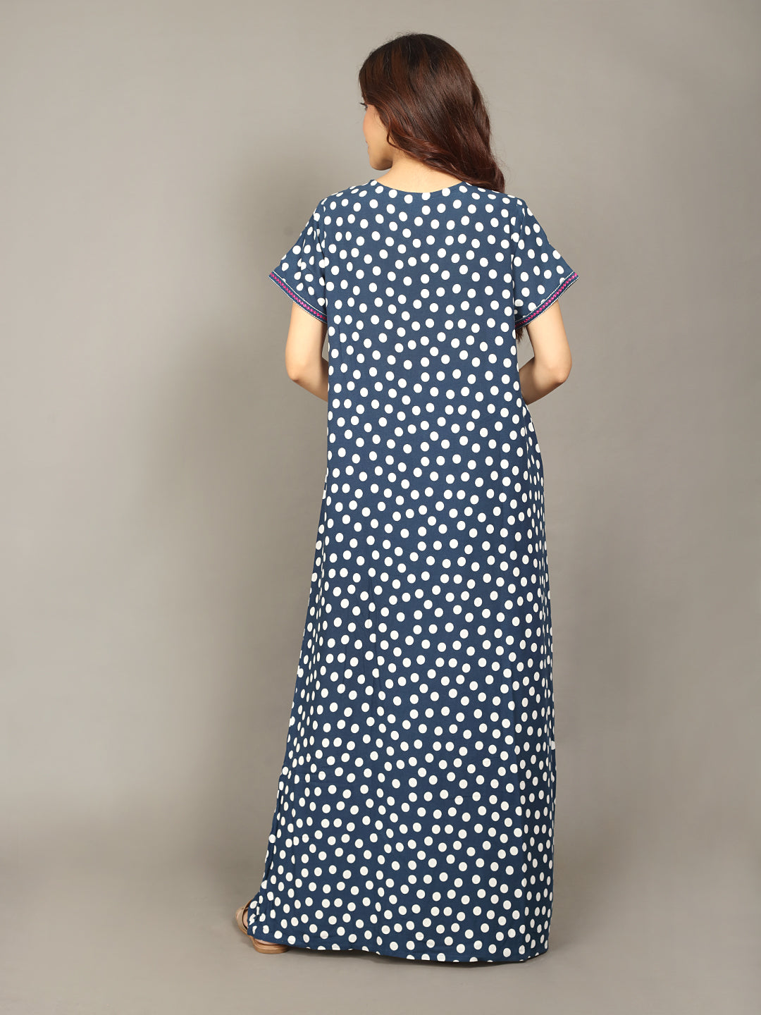 🌸 Evolove Women's Liva Viscose Maxi Nighty with Pocket – Super Soft & Comfortable