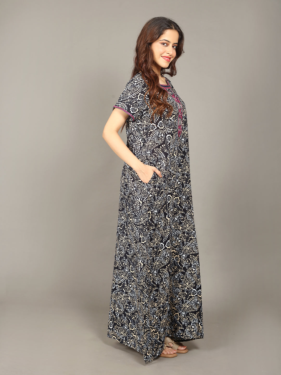 🌸 Evolove Women's Liva Viscose Maxi Nighty with Pocket – Super Soft & Comfortable