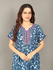 🌸 Evolove Women's Liva Viscose Maxi Nighty with Pocket – Super Soft & Comfortable