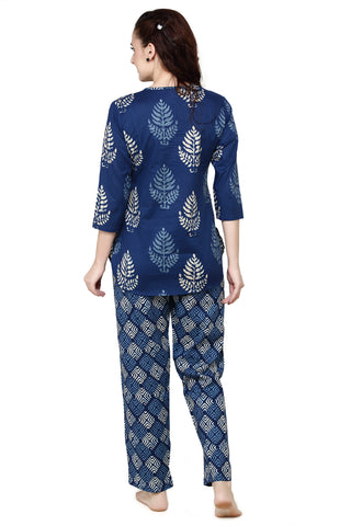 evolove Women's Women's Skuba Blue Batik Cotton Printed 3/4th Sleeves Night Suit Set -100% Cotton Ethnic set