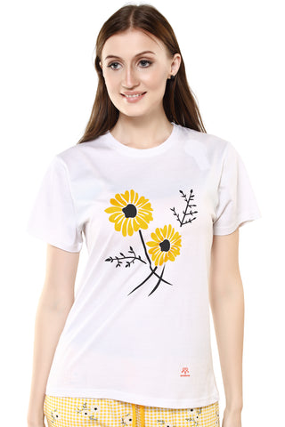 Women's Cyber Yellow Round Neck Floral Print Capri Set (White & Cyber Yellow,)