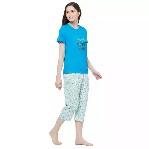 Evolove Women's Hosiery cotton Half Sleeve T-shirt & Printed  Capri Set  (Colour - Blue & Printed  Light Blue)